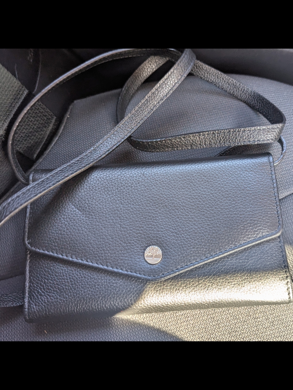Timberland Black Leather Crossbody Wallet